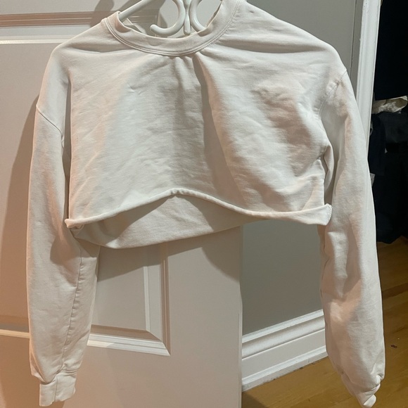 MESHKI crop sweater - Picture 4 of 7